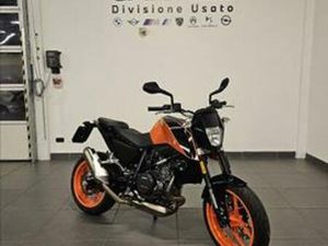 KTM 690 DUKE