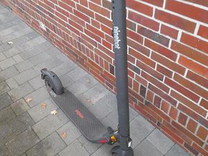 E SCOOTER NINEBOT E22D