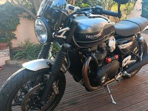 TRIUMPH SPEED TWIN 1200