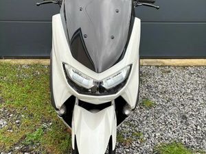 YAMAHA NMAX 125