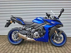 SUZUKI GSX-S 1000 GT (SKLADEM - AKČNÍ CENA, ZÁRUKA 4 ROKY)
