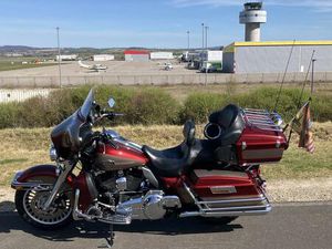 ELECTRA GLIDE ULTRA CLASSIC, FLHTCU / FL2