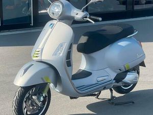 VESPA GTS 125 SUPER TECH ABS