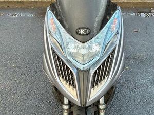 KYMCO NEW GRAND DINK 50 CCM 2 TAKT ROLLER MOPED