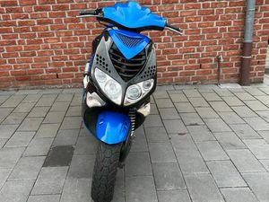 GUT LAUFENDE PEUGEOT SPEEDFIGHT 2 ( NO ZIP, AEROX)