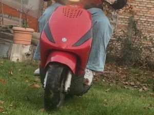 PIAGGIO ZIP 4T