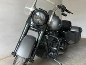 HD ROAD KING SPECIAL