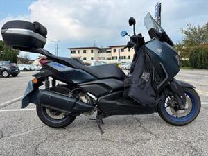 YAMAHA X-MAX 300 - 2023