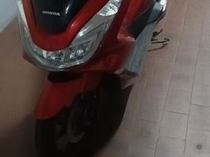 HONDA PCX NOVA DE 2015 ALMADA, COVA DA PIEDADE, PRAGAL E CACILHAS