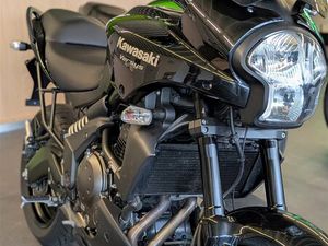 KAWASAKI VERSYS 650