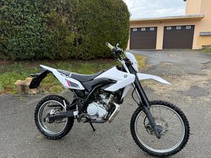 WR 125 R