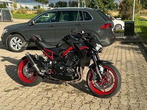 KAWASAKI Z900 (A2 VERSION)