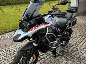BMW R1250 GS ADVENTURE MIT KOFFERSATZ