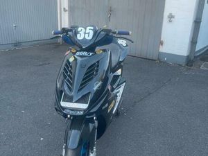 YAMAHA AEROX EST FAHRZEUG 20PS