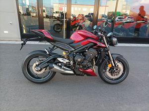 TRIUMPH STREET TRIPLE RS ROT+ GELB + SCHWARZ