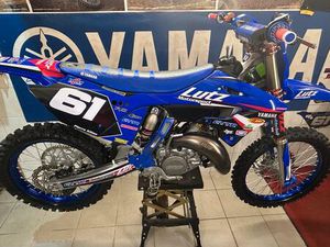 YAMAHA YZ 125 MIT VIELEN EXTRAS TOP ZUSTAND
