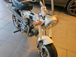 HONDA DAX ST50