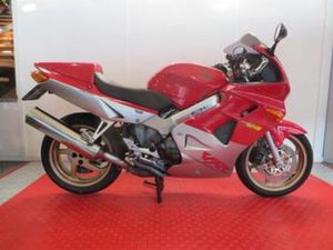 HONDA VFR 800 FI (BJ 2000) — MOTOREN | HONDA — MARKTPLAATS