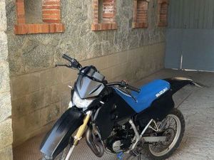 SUZUKI RMX 50 CC