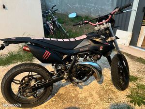 MOTO 50 CC BETA RR SUPERMOTARD