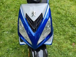 MOOIE SPEEDFIGHT 3 4 TAKT 2012 — SCOOTERS | PEUGEOT — MARKTPLAATS