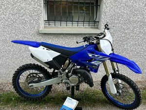 125 YZ
