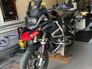 ② BMW R1200 GS ADVENTURE – FULL OPTIONS –