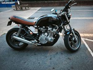 HONDA CB750 SEVEN FIFTY