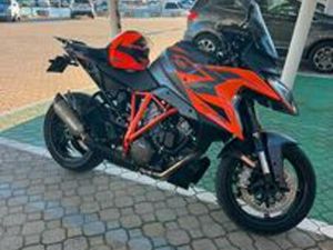 KTM 1290 SUPER DUKE GT - 2023