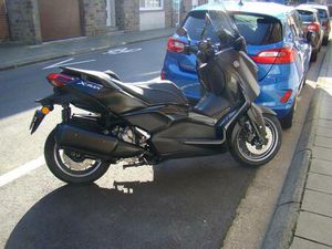 ② YAMAHA XMAX 300 NOIR