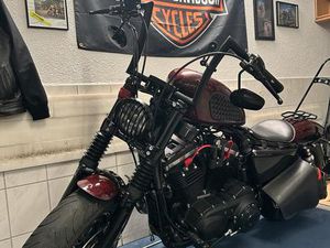 HARLEY DAVIDSON SPORTSTER FORTY EIGHT 48