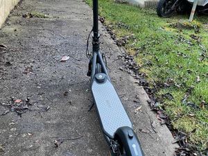 E-SCOOTER, NINEBOT SEGWAY F25E2