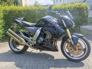 KAWASAKI Z1000