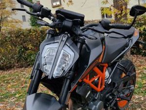 KTM DUKE 125