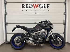 YAMAHA MT 09