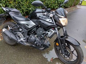 YAMAHA MT03