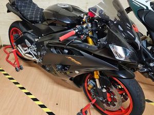 YAMAHA R6 ( 35KW MÖGLICH )