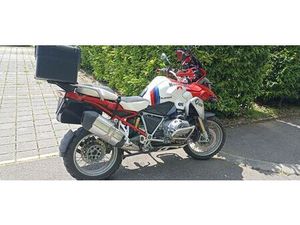 BMW R 1200 GS ADVENTURE - MOTO PRÊTE POUR L'AVENTURE!