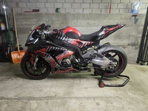 BMW S1000RR RACE