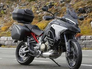 DUCATI MULTISTRADA V4 S FULL