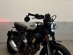 DUCATI SCRAMBLER ICON DARK