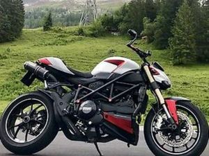 DUCATI STREETFIGHTER 848