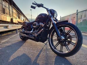 HARLEY DAVIDSON BREAKOUT FXBRS