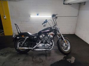 HARLEY DAVIDSON SPORTSTER XL1200C CUSTOM MIT KISS AIRBRUSH!