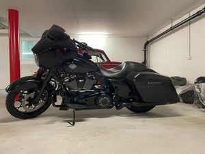HARLEY DAVIDSON STREET GLIDE SPEZIAL 114 BLACK JHG. 2021