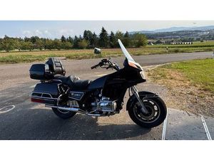 | HONDA GOLDWING 1200 – VETERANENEINTRAG | NUR 30'000 KM |