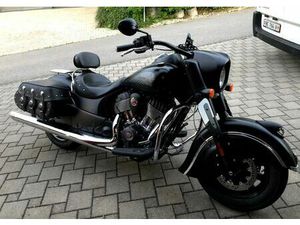 INDIAN CHIEF DARK HORSE