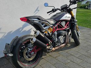 INDIAN FTR CARBON R LIMITED EDITION