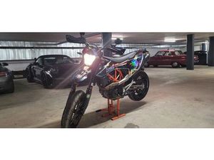 KTM 690 SMC-R AB SERVICE UND MFK 2025 MIT 14'300 KM (32 KW)
