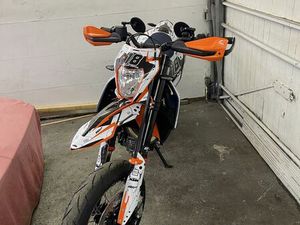 KTM 690 SMCR
